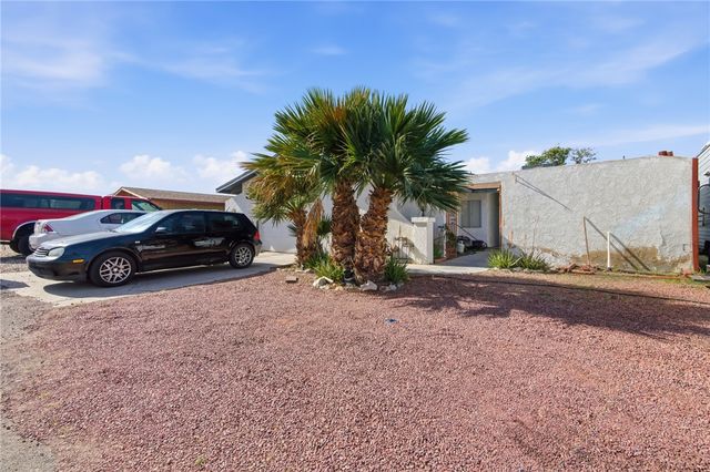 2075 Kingston Drive, Bullhead City, AZ 86442