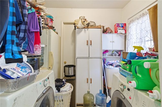 2075 Kingston Drive, Bullhead City, AZ 86442