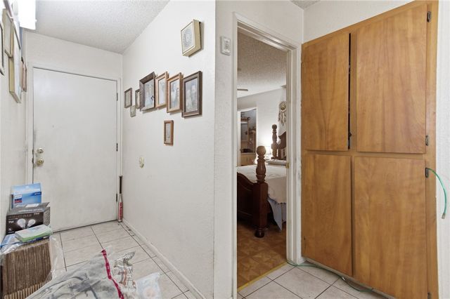 2075 Kingston Drive, Bullhead City, AZ 86442