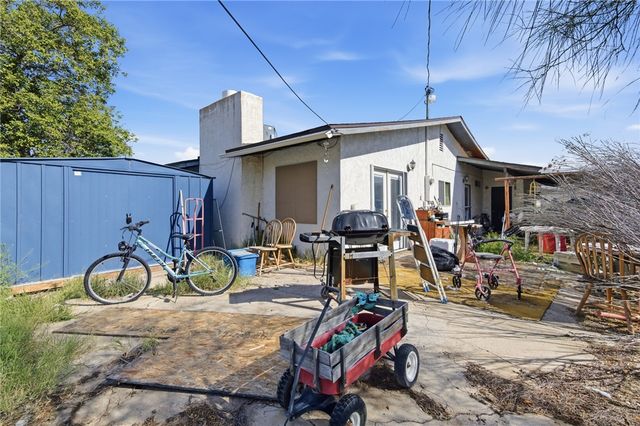 2075 Kingston Drive, Bullhead City, AZ 86442