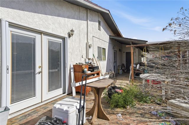 2075 Kingston Drive, Bullhead City, AZ 86442