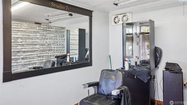 702 E Main St, Othello, WA 99344