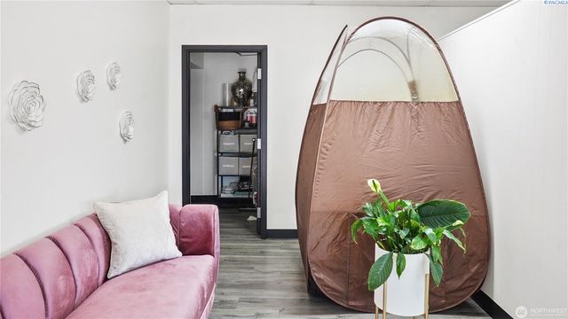 702 E Main St, Othello, WA 99344