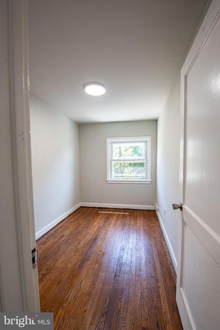 2205 KENSINGTON ST, Harrisburg, PA 17104
