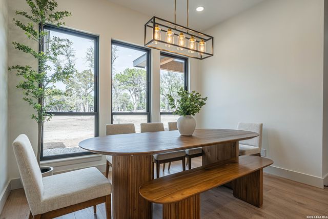 1271 View Ridge, Pipe Creek, TX 78063