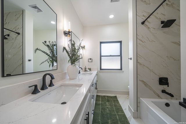 1271 View Ridge, Pipe Creek, TX 78063