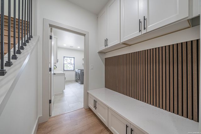 1271 View Ridge, Pipe Creek, TX 78063