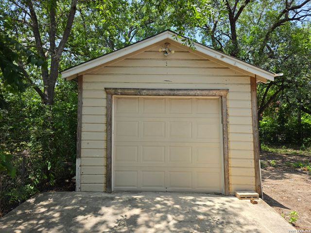 211 Lyric, San Antonio, TX 78223