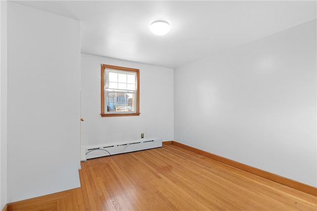 233 Turnpike Avenue, Portsmouth, RI 02871