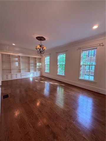 2617 Canterbury Trail NE, Atlanta, GA 30324