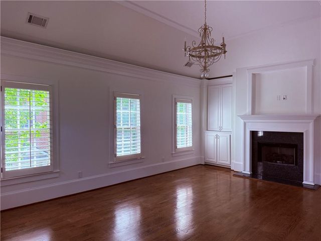 2617 Canterbury Trail NE, Atlanta, GA 30324