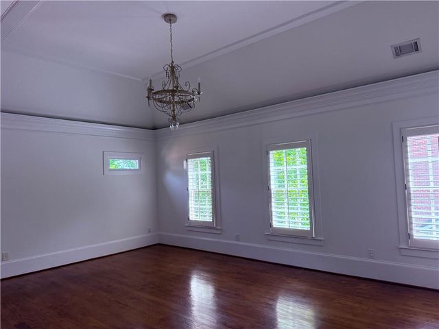2617 Canterbury Trail NE, Atlanta, GA 30324