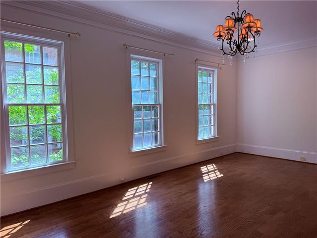2617 Canterbury Trail NE, Atlanta, GA 30324