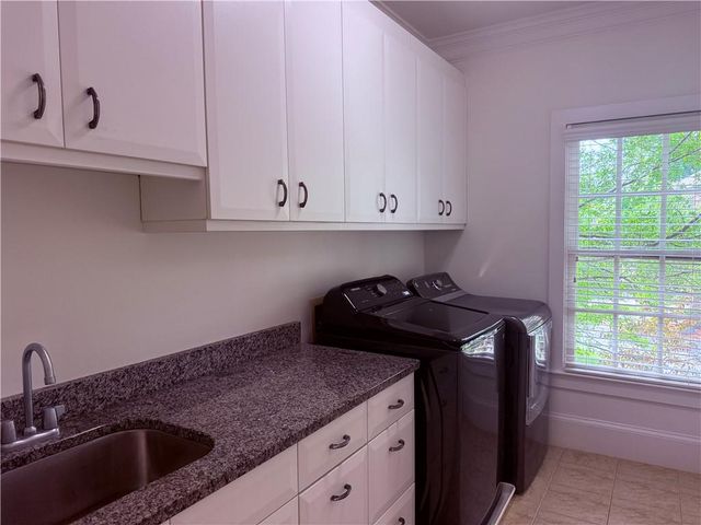 2617 Canterbury Trail NE, Atlanta, GA 30324