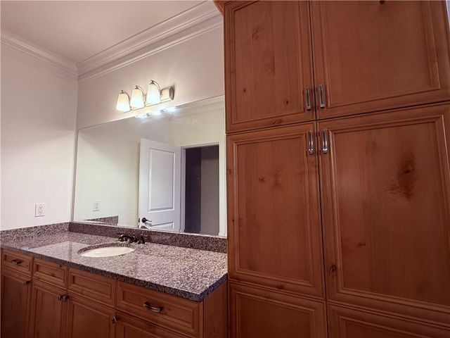 2617 Canterbury Trail NE, Atlanta, GA 30324