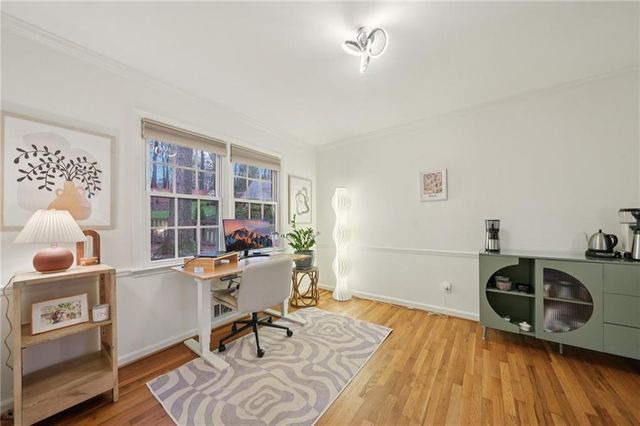 2419 Kings Point Drive, Dunwoody, GA 30338