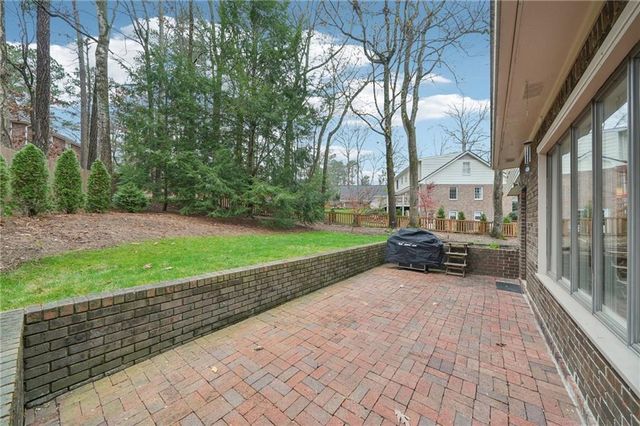2419 Kings Point Drive, Dunwoody, GA 30338