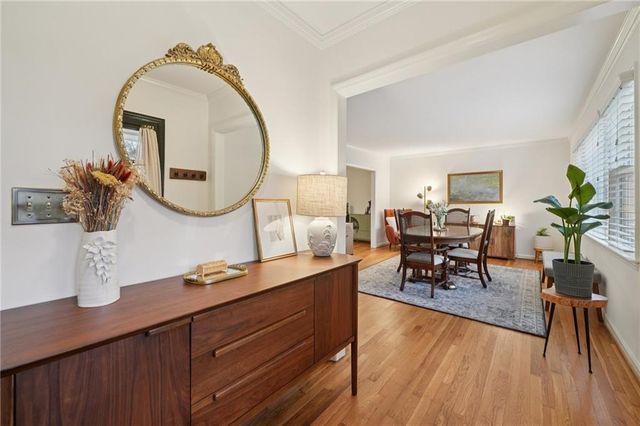 2419 Kings Point Drive, Dunwoody, GA 30338