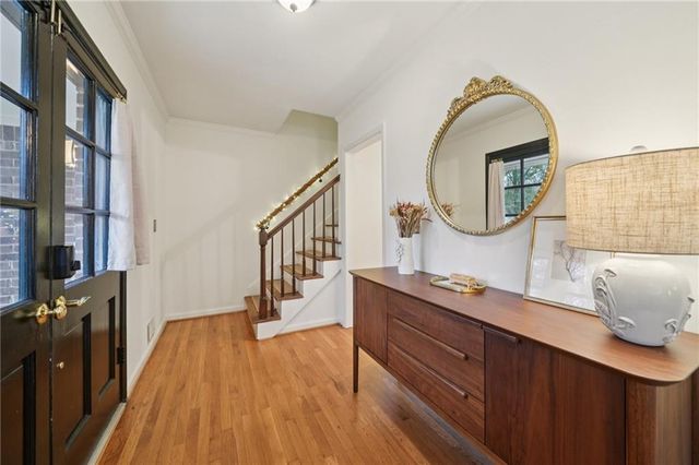 2419 Kings Point Drive, Dunwoody, GA 30338