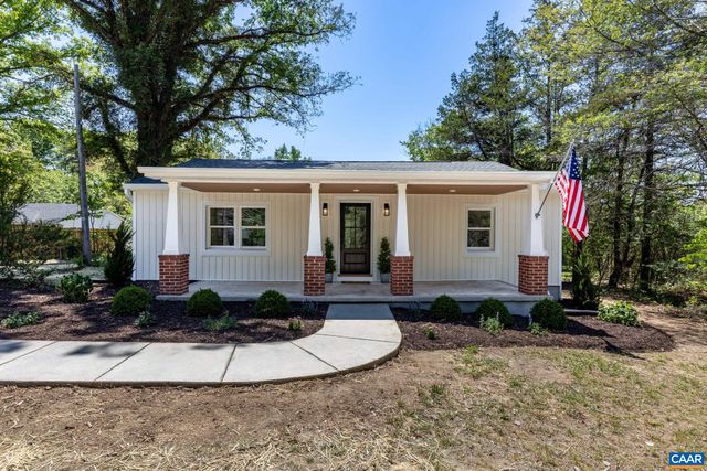 2155 THOMAS JEFFERSON DR, Charlottesville, VA 22902