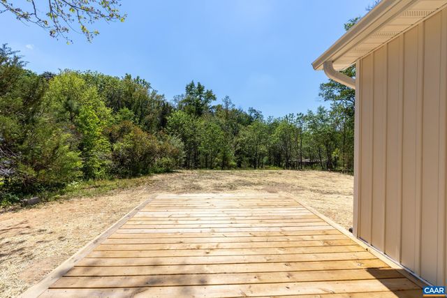2155 THOMAS JEFFERSON DR, Charlottesville, VA 22902