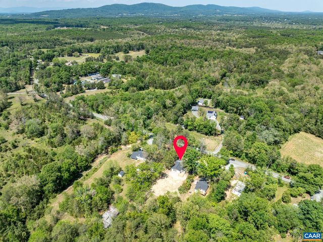 2155 THOMAS JEFFERSON DR, Charlottesville, VA 22902