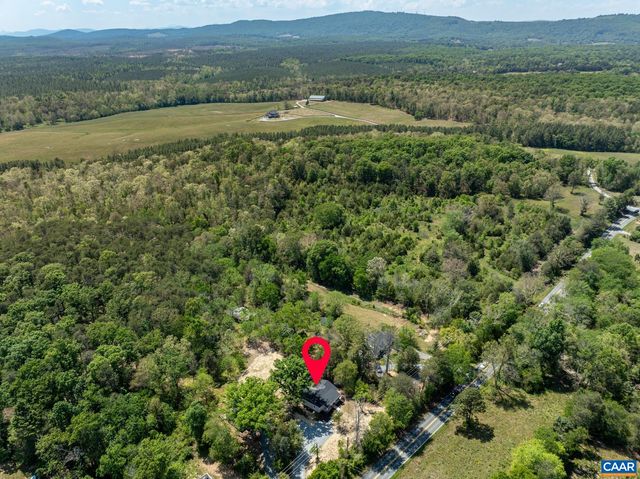 2155 THOMAS JEFFERSON DR, Charlottesville, VA 22902