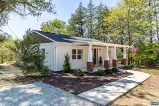 2155 THOMAS JEFFERSON DR, Charlottesville, VA 22902