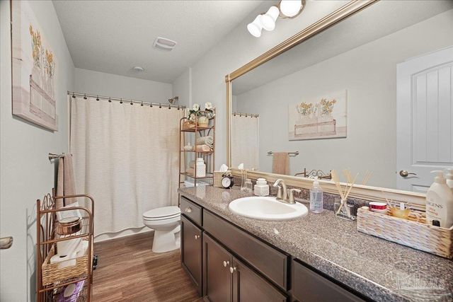 5116 Carmell Ridge Cir, Milton, FL 32570