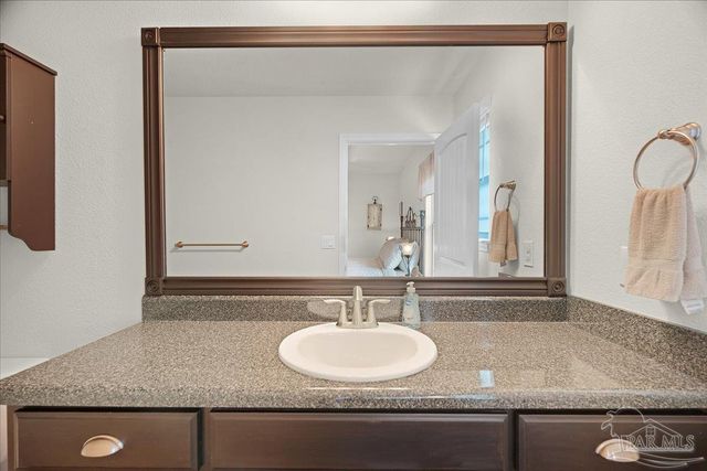 5116 Carmell Ridge Cir, Milton, FL 32570