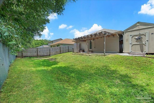 5116 Carmell Ridge Cir, Milton, FL 32570