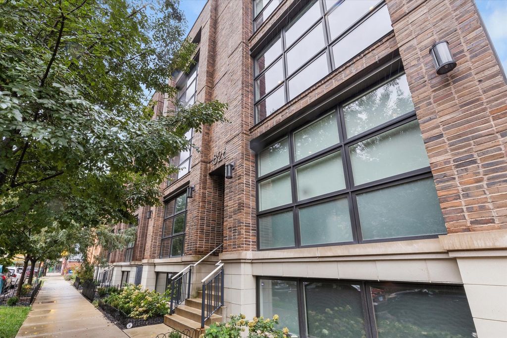 826 N Marshfield Avenue 3S, Chicago, IL 60622 — photo 2