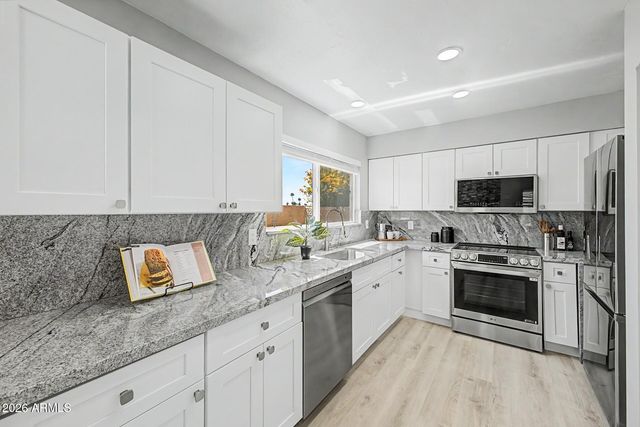 10949 E HOPE Drive, Scottsdale, AZ 85259