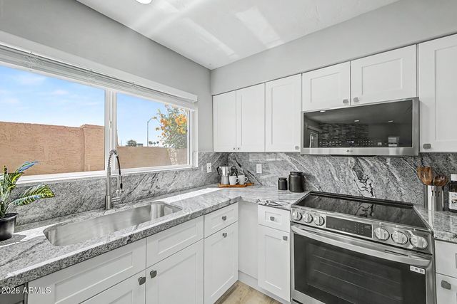 10949 E HOPE Drive, Scottsdale, AZ 85259