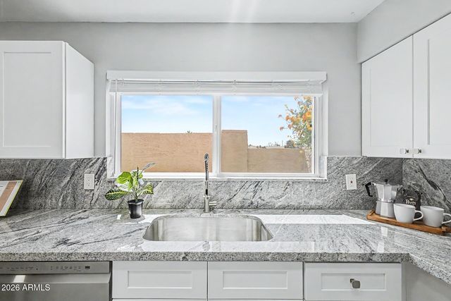 10949 E HOPE Drive, Scottsdale, AZ 85259