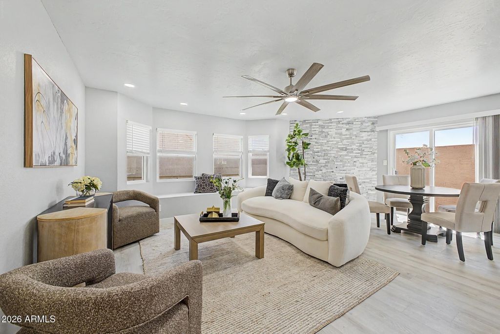 10949 E HOPE Drive, Scottsdale, AZ 85259