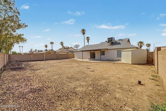 10719 W VISTA Avenue, Glendale, AZ 85307