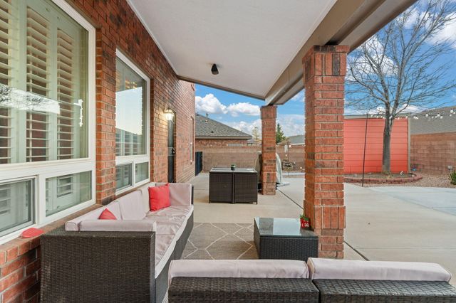 1917 Paseo De La Villa SE, Rio Rancho, NM 87124