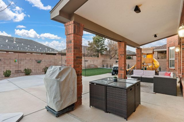 1917 Paseo De La Villa SE, Rio Rancho, NM 87124