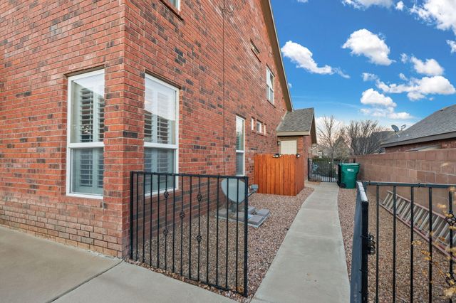 1917 Paseo De La Villa SE, Rio Rancho, NM 87124