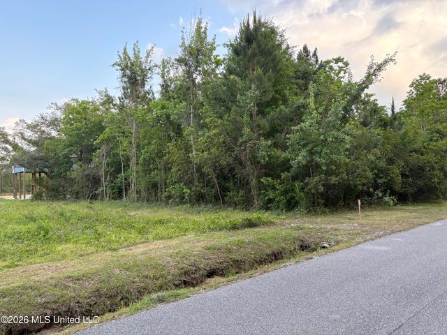 116 Engman Avenue, Bay Saint Louis, MS 39520