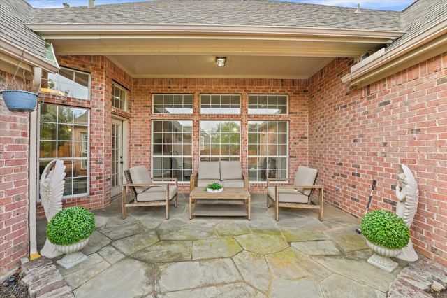 504 Bridlewood N, Colleyville, TX 76034