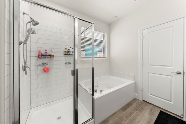 11017 Los Alamos Drive, Aubrey, TX 76227