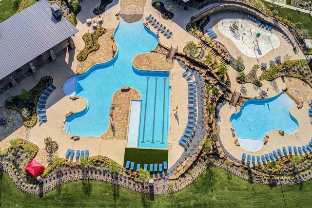 11017 Los Alamos Drive, Aubrey, TX 76227