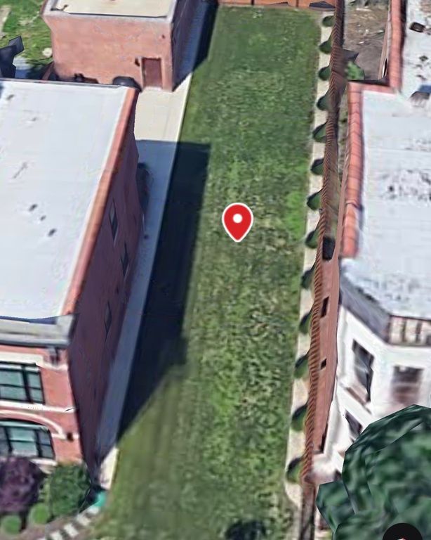 3364 S Giles Avenue, Chicago, IL 60616