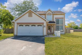 1501 Belle Haven Drive, Grayslake, IL 60030