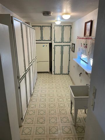 581 Haines Rd, Auburn, CA 95602