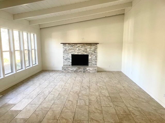 581 Haines Rd, Auburn, CA 95602