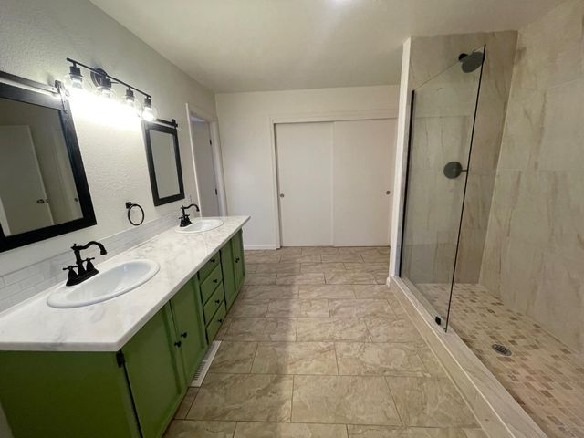 581 Haines Rd, Auburn, CA 95602