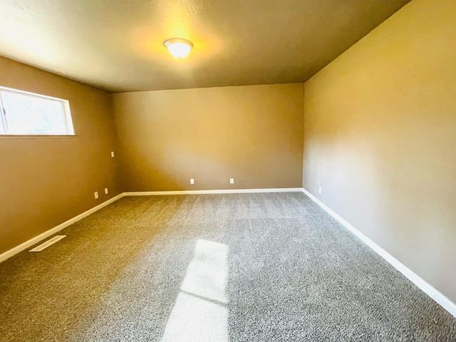 581 Haines Rd, Auburn, CA 95602